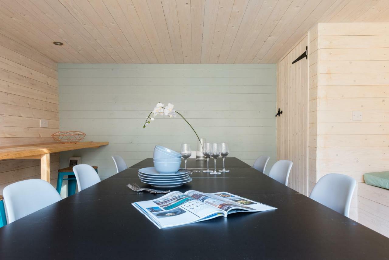The Navy Court - Scandinavian Inspired 4Bdr Home Oxford Dış mekan fotoğraf