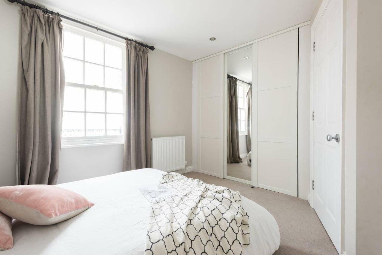 The Navy Court - Scandinavian Inspired 4Bdr Home Oxford Dış mekan fotoğraf